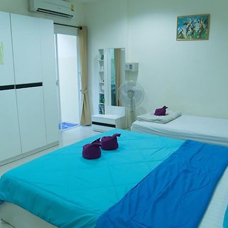 Lotus Suite Hua Hin Bagian luar foto