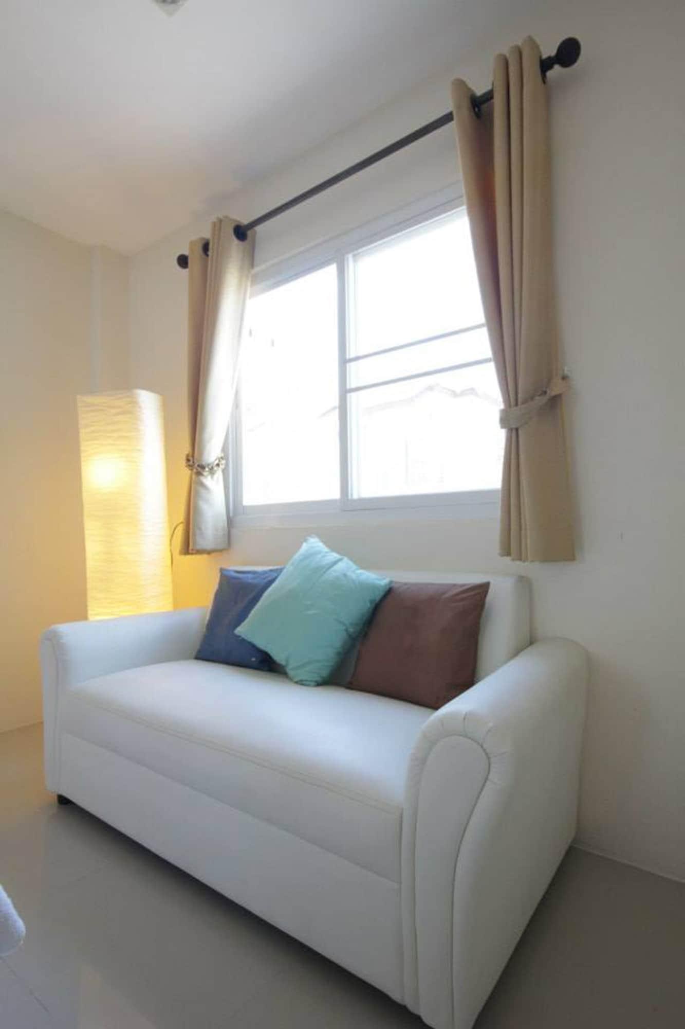 Lotus Suite Hua Hin Bagian luar foto