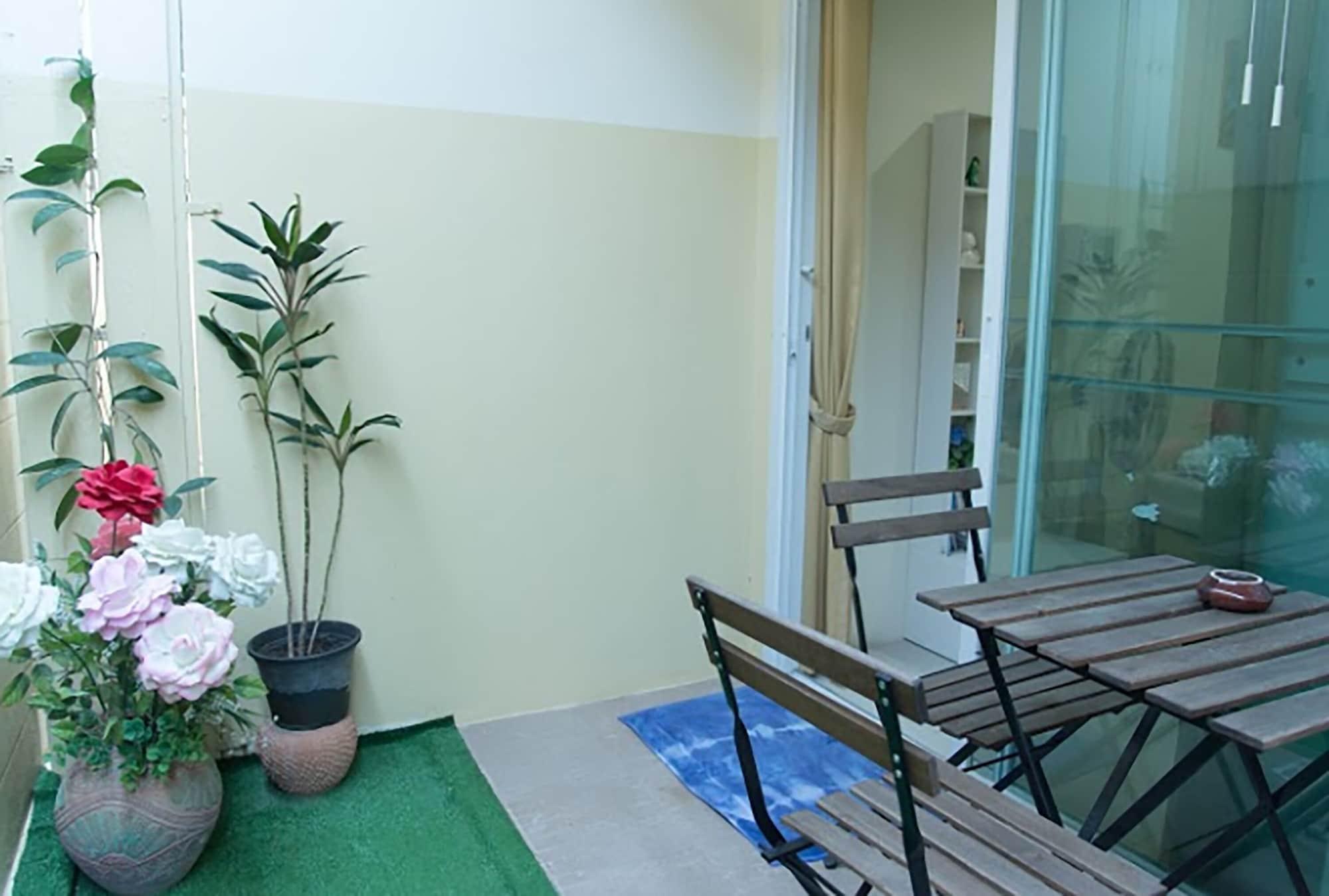 Lotus Suite Hua Hin Bagian luar foto