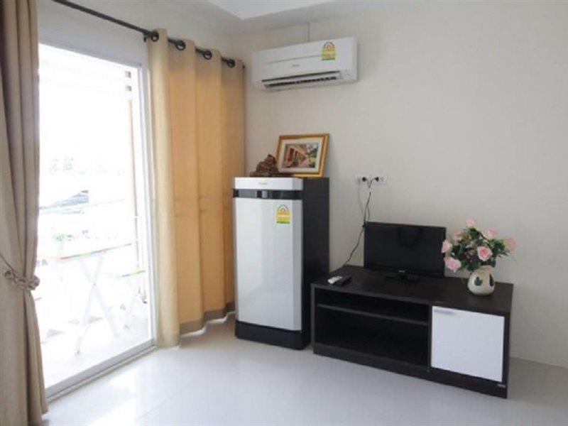 Lotus Suite Hua Hin Bagian luar foto