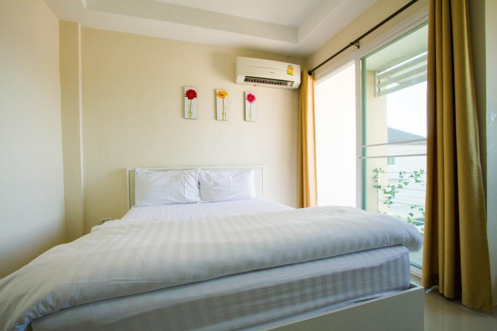 Lotus Suite Hua Hin Bagian luar foto