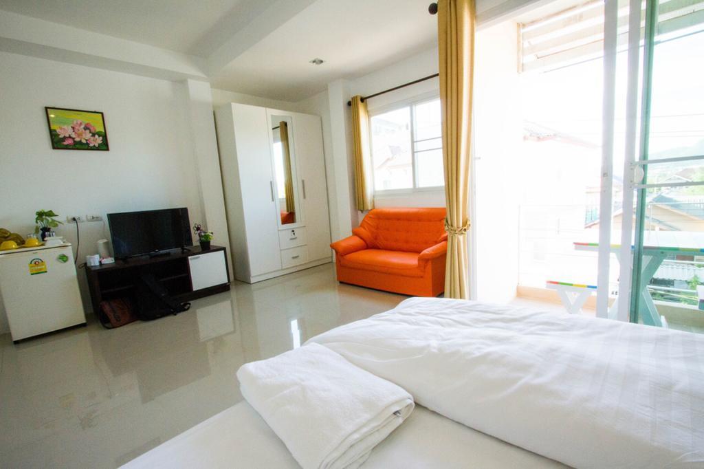 Lotus Suite Hua Hin Bagian luar foto
