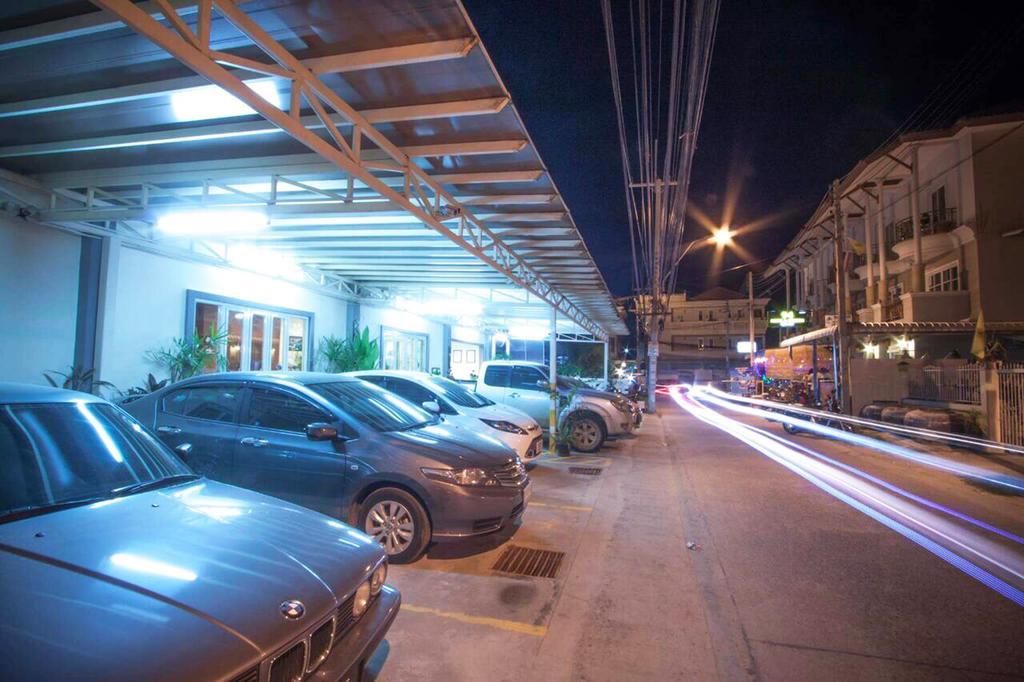 Lotus Suite Hua Hin Bagian luar foto