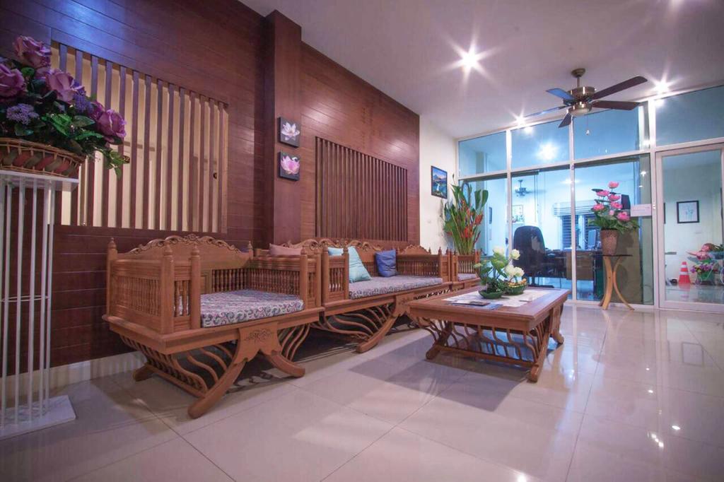 Lotus Suite Hua Hin Bagian luar foto