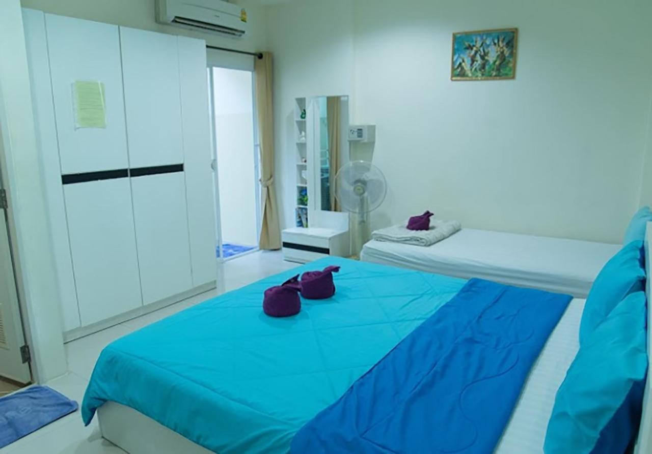 Lotus Suite Hua Hin Bagian luar foto