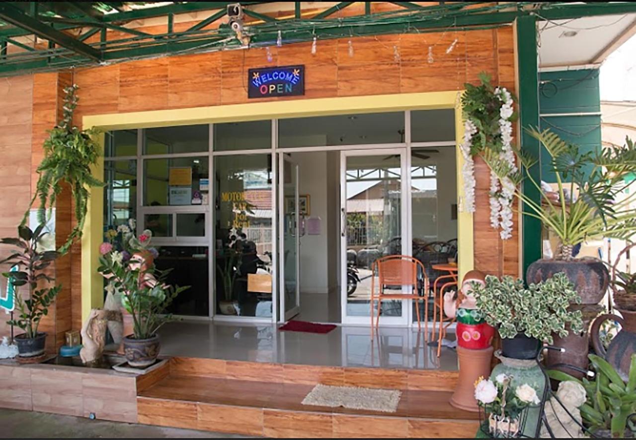 Lotus Suite Hua Hin Bagian luar foto